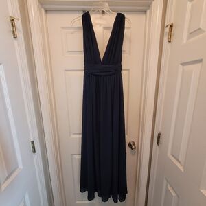 Elegant Navy Blue Evening Gown